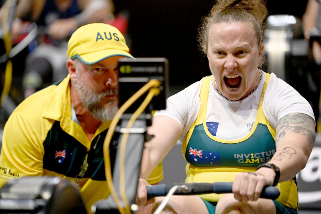 Invictus Alumni Taryn Dickens competes in Indoor Rowing during the Invictus Games Dusseldorf 2023